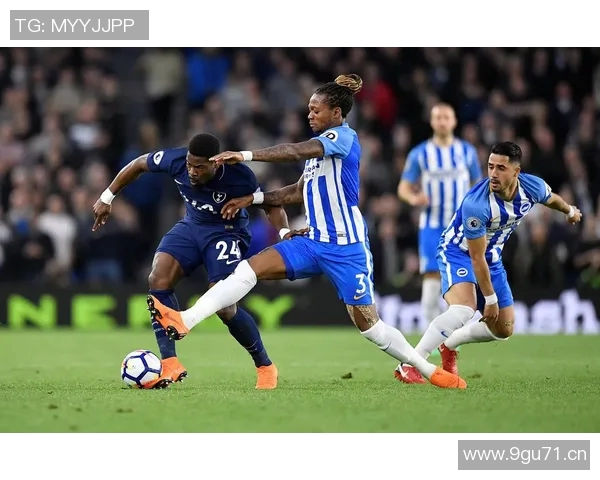 热刺队迎战英超新赛季 强强对话引发球迷热议与期待 热刺队迎战英超新赛季 强强对话引发球迷热议与期待